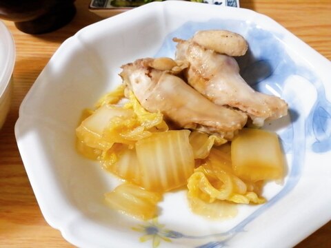 鶏手羽元と白菜の炒め煮